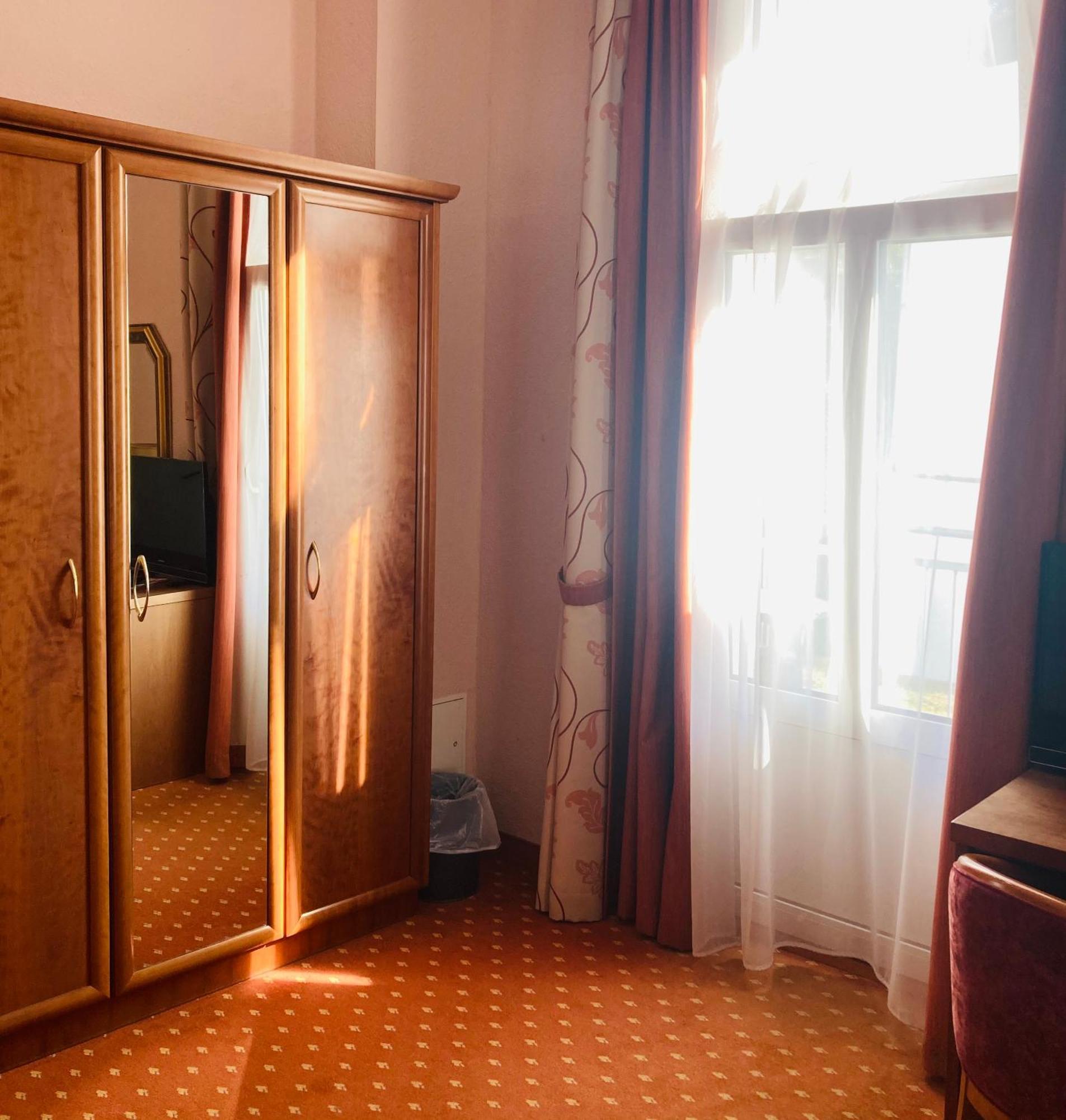 Hotel Germania Χέρινγκσντορφ Εξωτερικό φωτογραφία
