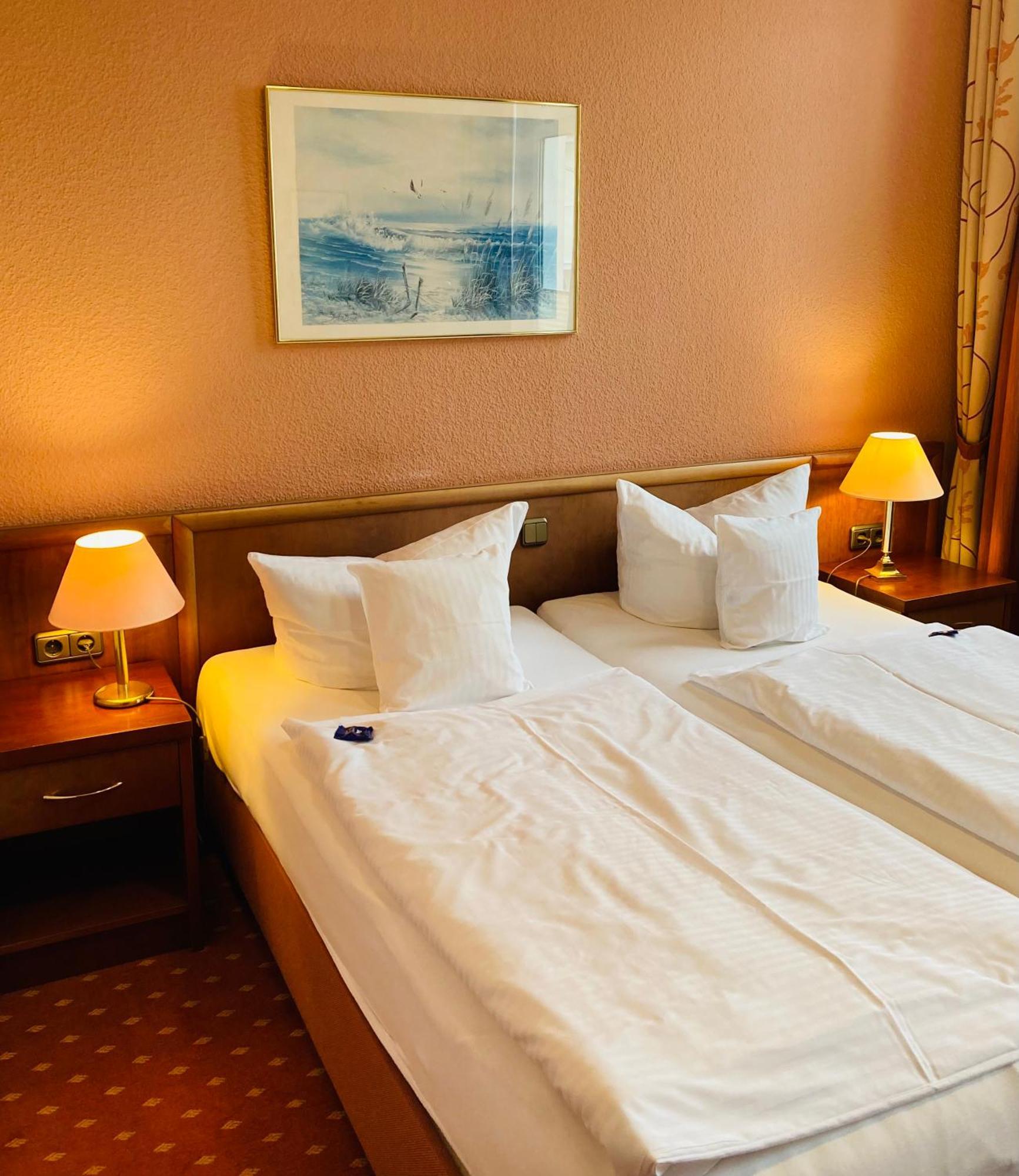 Hotel Germania Χέρινγκσντορφ Εξωτερικό φωτογραφία